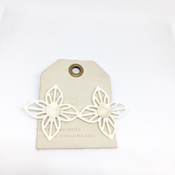 Anthropologie Jewelry - NWT Anthropologie floral earrings